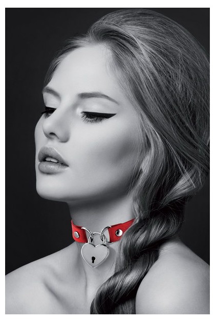 COLLIER PENDENTIF COEUR ROUGE