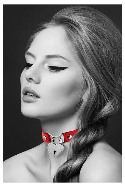 COLLIER PENDENTIF COEUR ROUGE