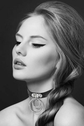 COLLIER RAS DE COU NOIR