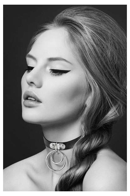 COLLIER RAS DE COU NOIR